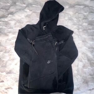 Nike Sportswear Tech Fleece Full-Zip Hoodie & Joggers Set | s|